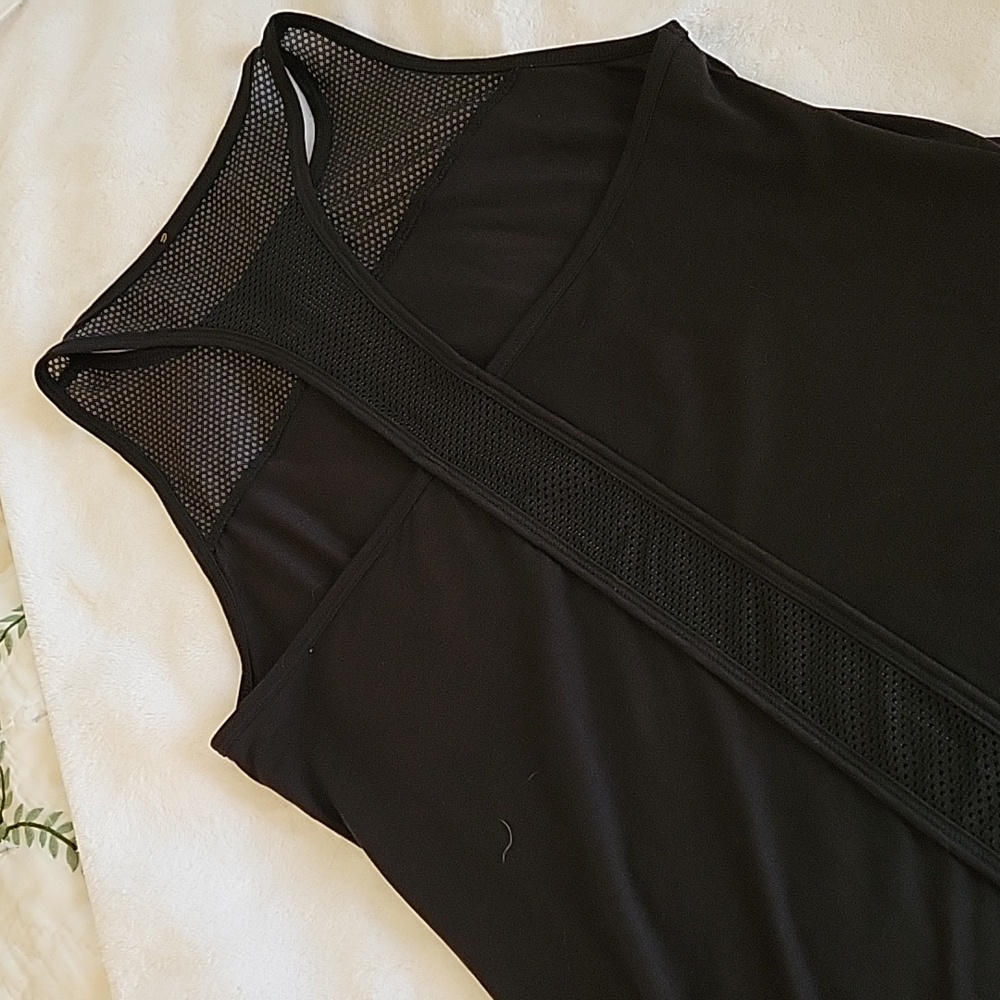 Tank top - Picture 2 of 3